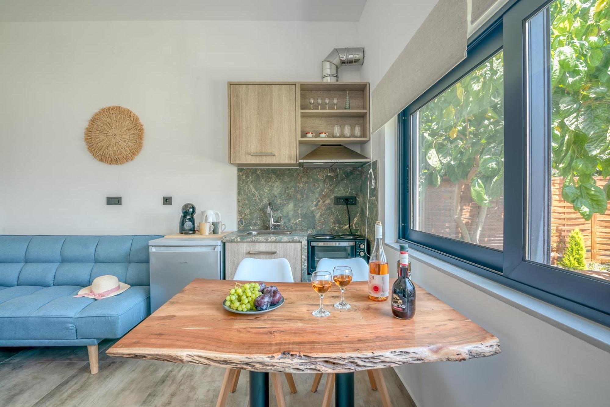 Cavos Luxury Apartments キサモス エクステリア 写真