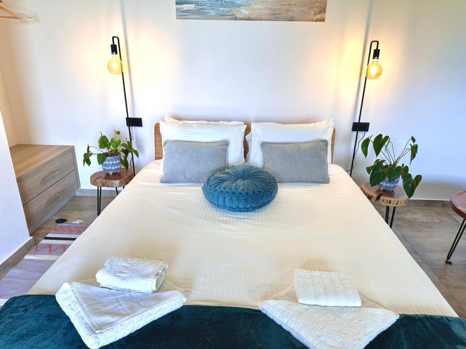 Cavos Luxury Apartments キサモス エクステリア 写真