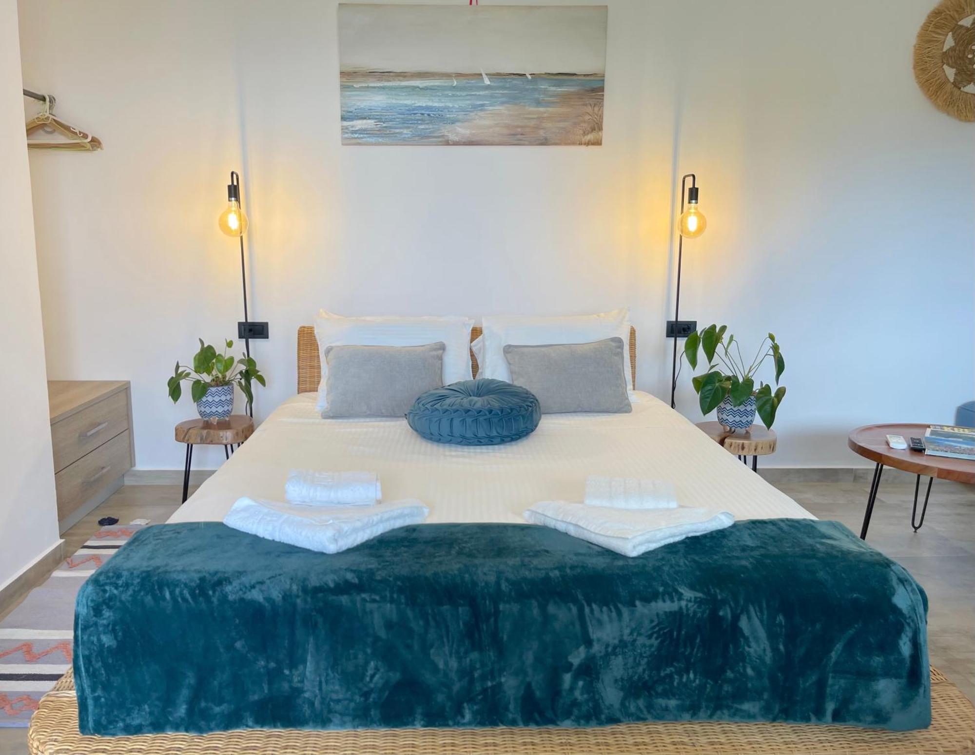 Cavos Luxury Apartments キサモス エクステリア 写真